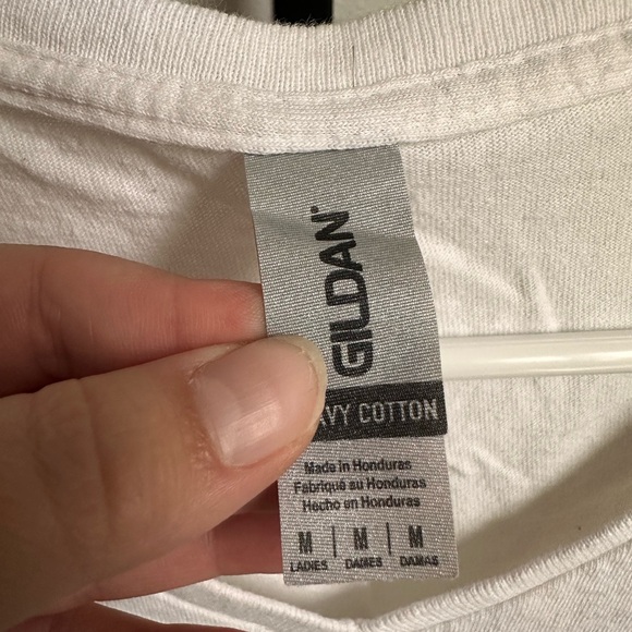 Valentines gnome sparkly shirt size medium - Picture 3 of 4